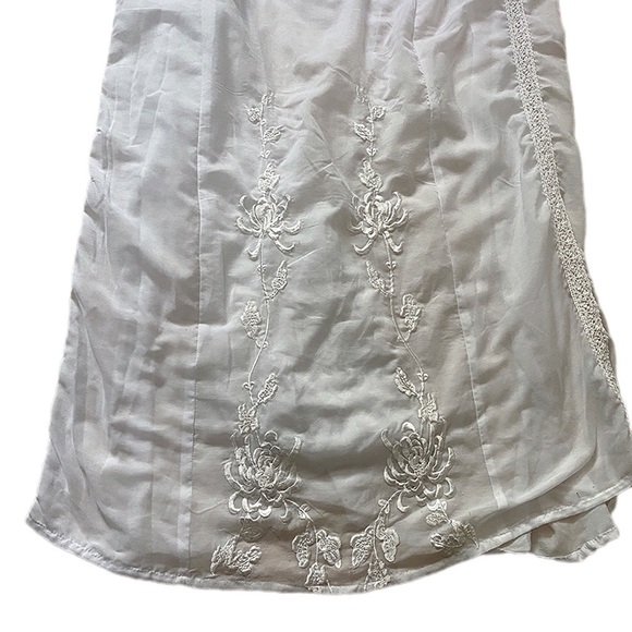 ASOS Embroidered Floral White Crochet Sheer Maxi Dress Boho Beach Bridal Dress 8 - Picture 4 of 11